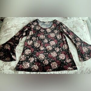 Free‎ Kisses 3X Dark Floral Velvet Bell Flare Sleeve Top Whimsigoth Vamp Witchy
